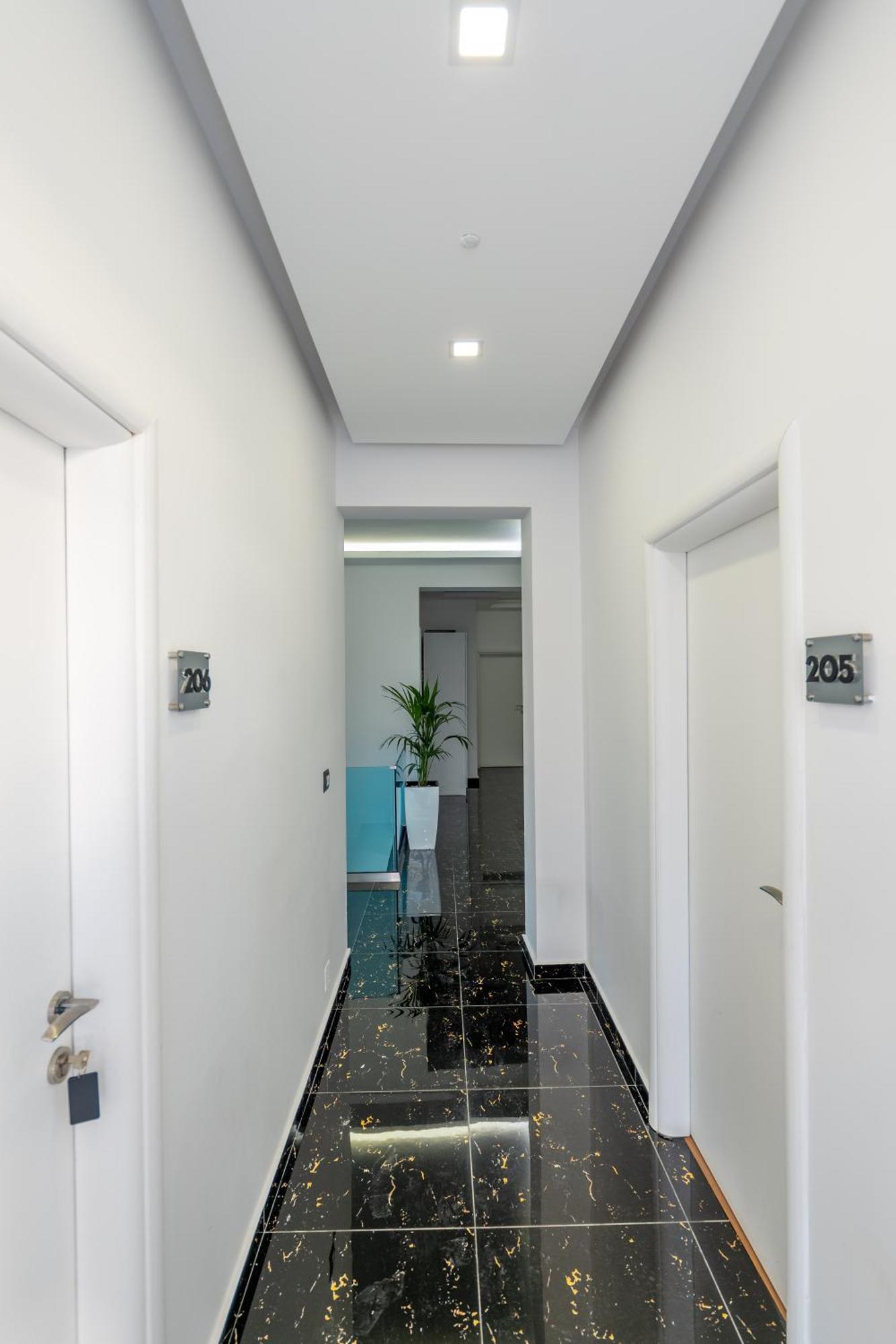 Hotel Myrtai - City Center Sarandë Eksteriør bilde