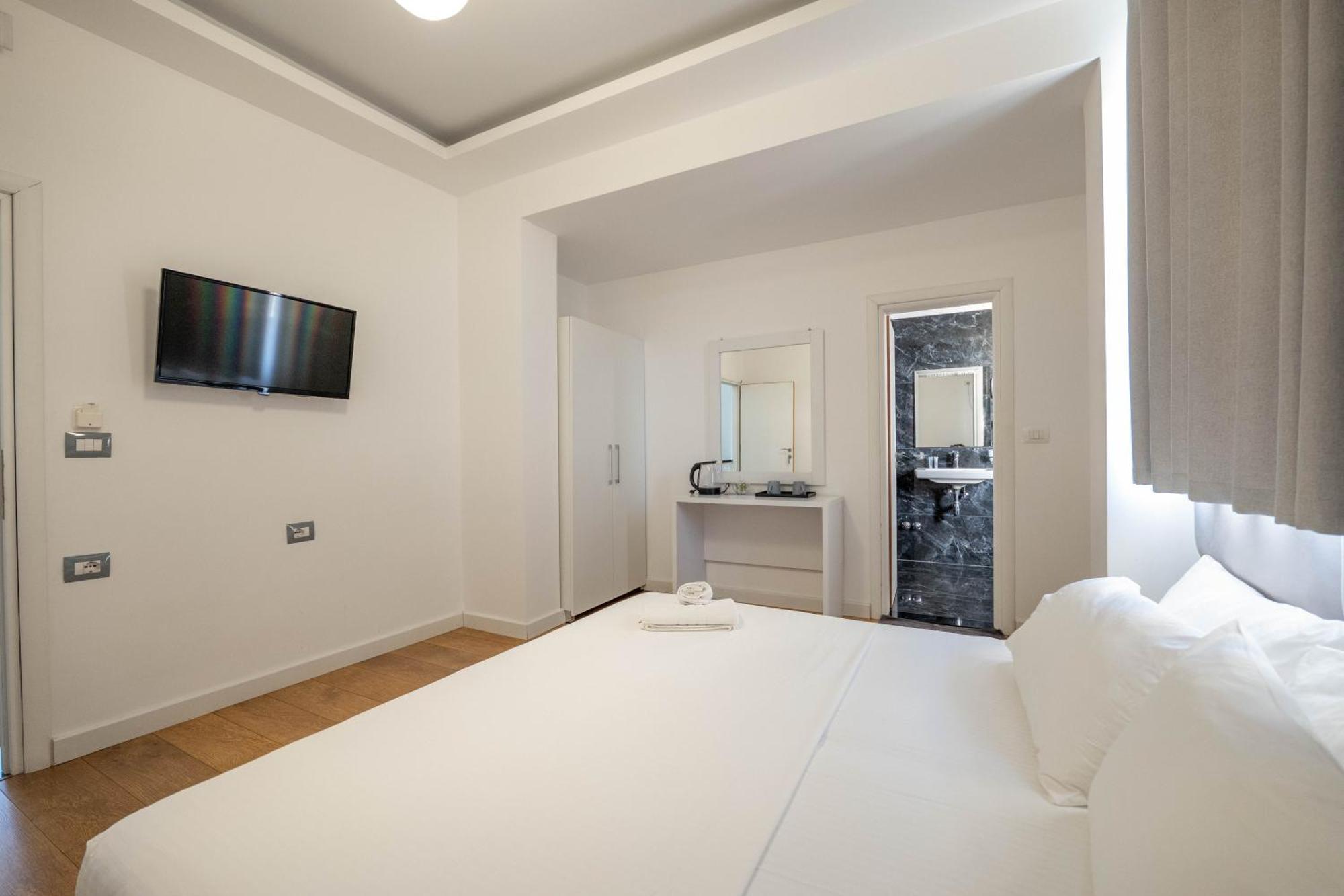 Hotel Myrtai - City Center Sarandë Eksteriør bilde