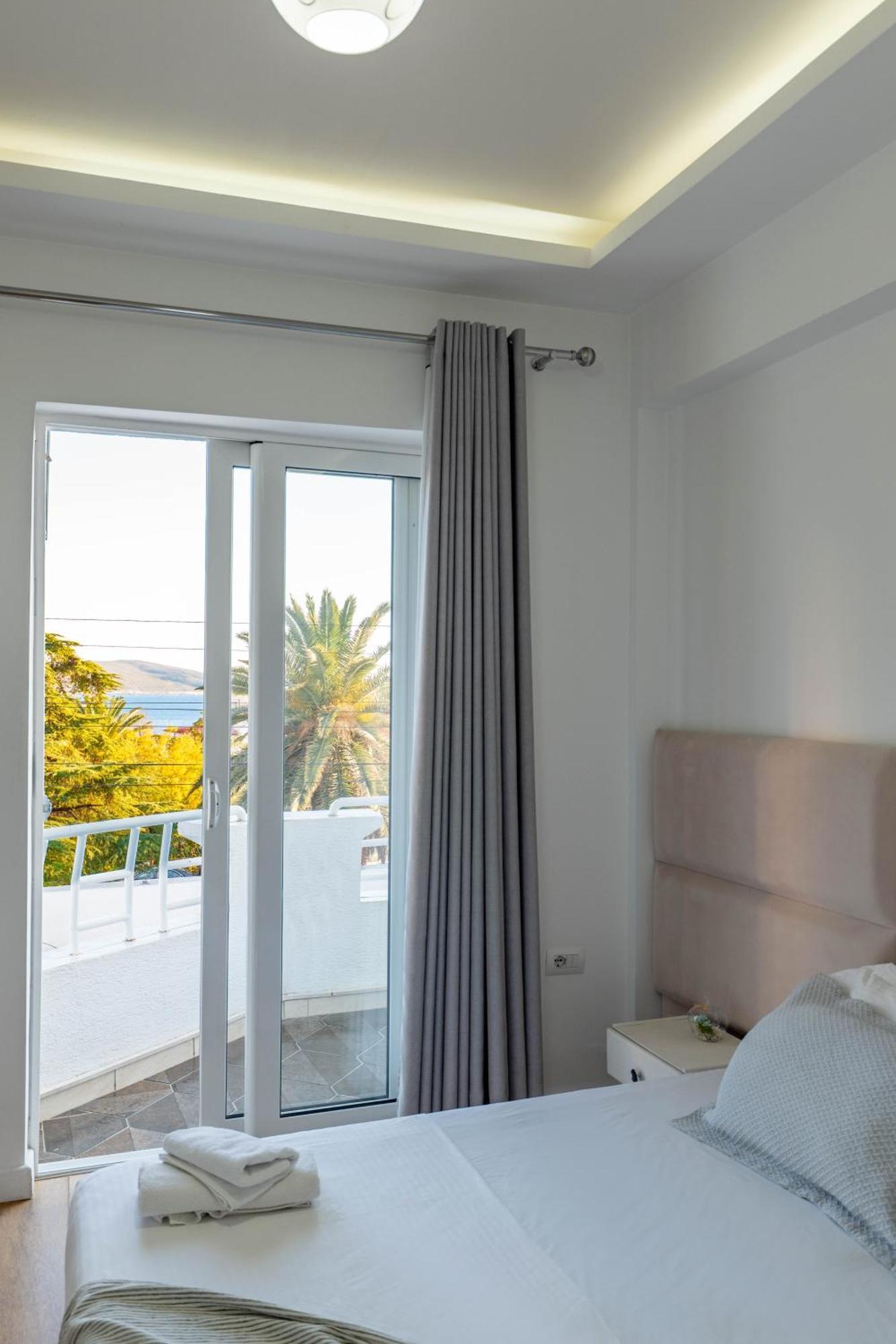 Hotel Myrtai - City Center Sarandë Eksteriør bilde